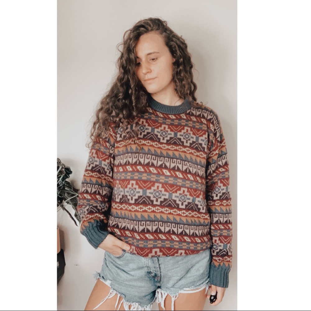 VINTAGE GEOMETRIC KNIT GRANDPA SWEATER